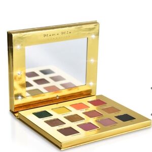 Mama Mia Pressed Pigment Eyeshadow Pallet